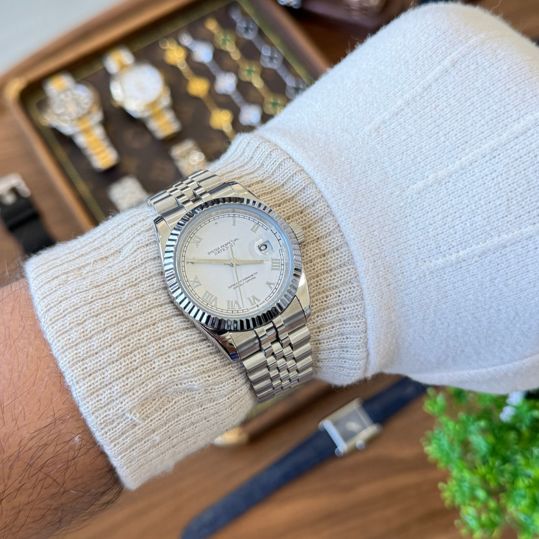 Datejust Oystersteel - White Roman Dial Jubilee