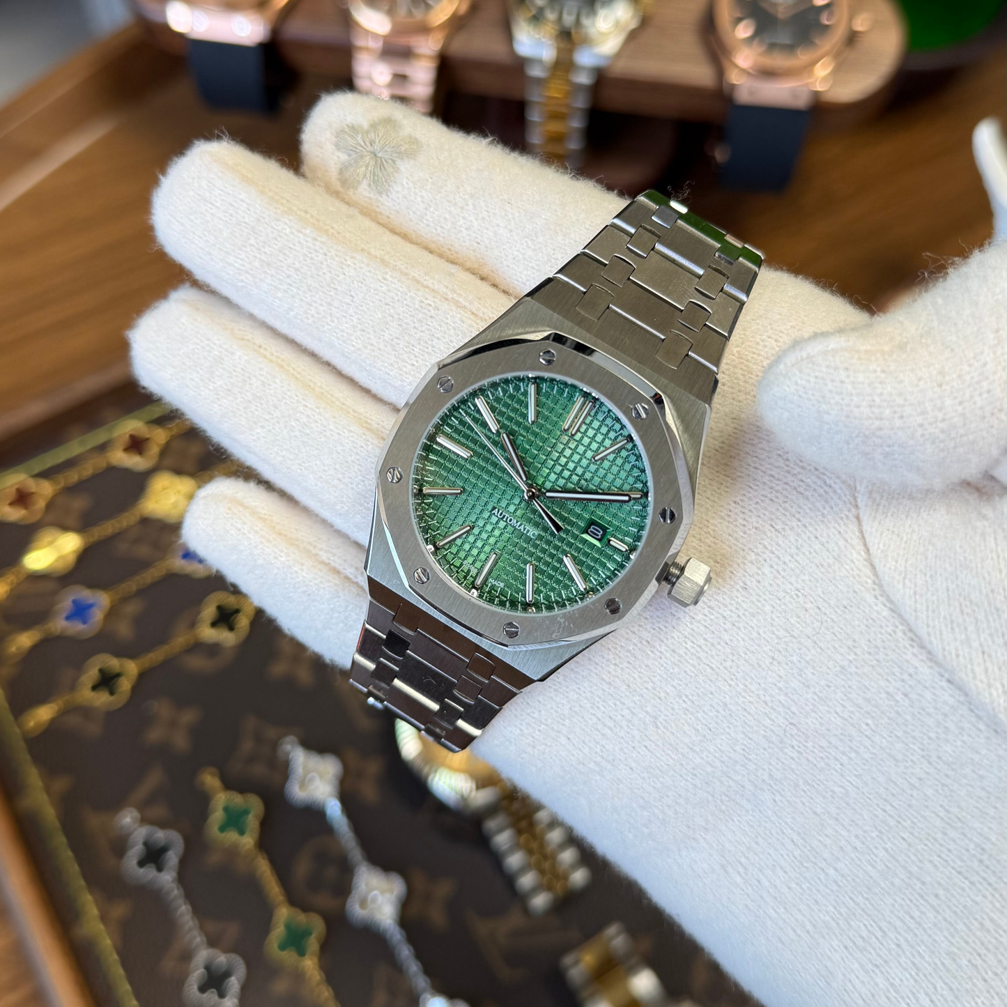 ROYAL OAK | GREEN