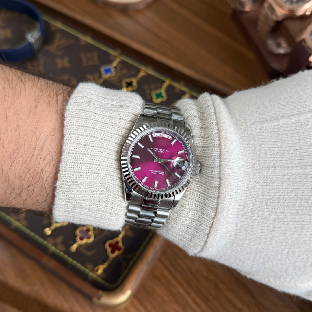 DAY DATE | CHERRY