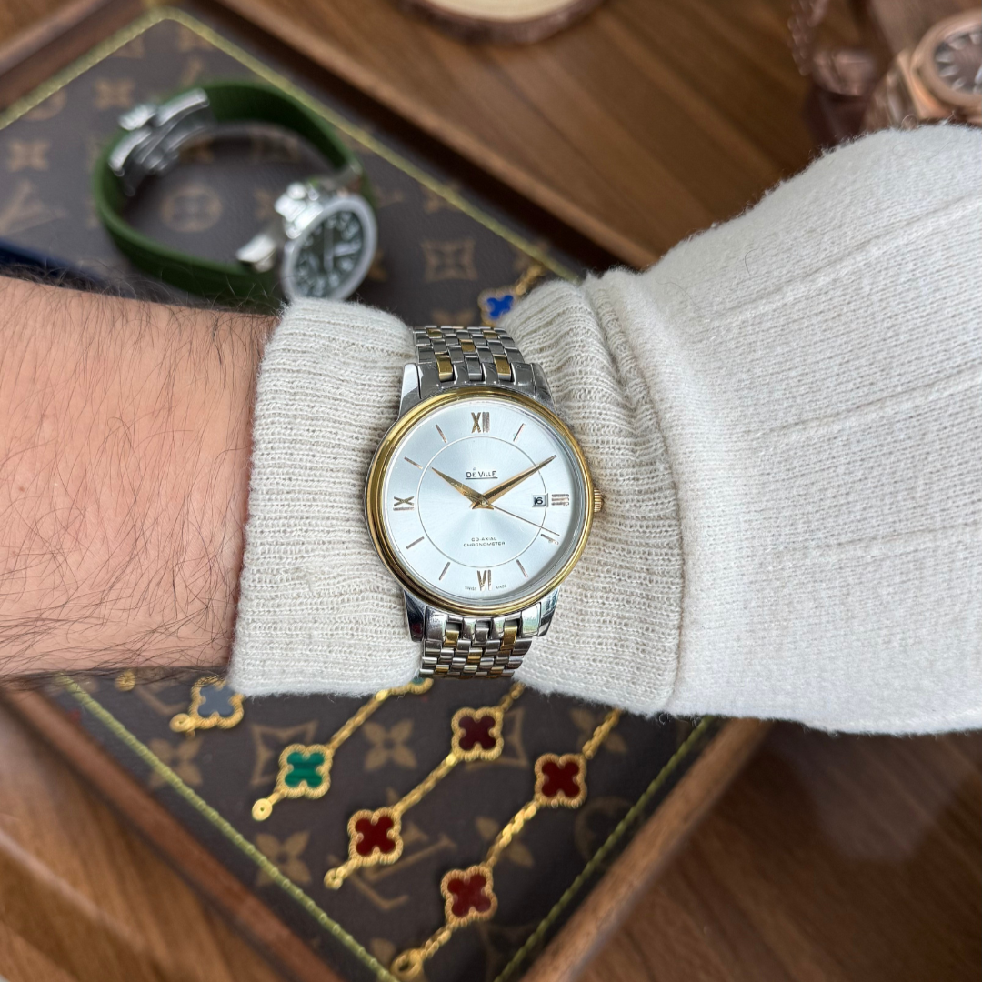 VILLE | WHITE & GOLD