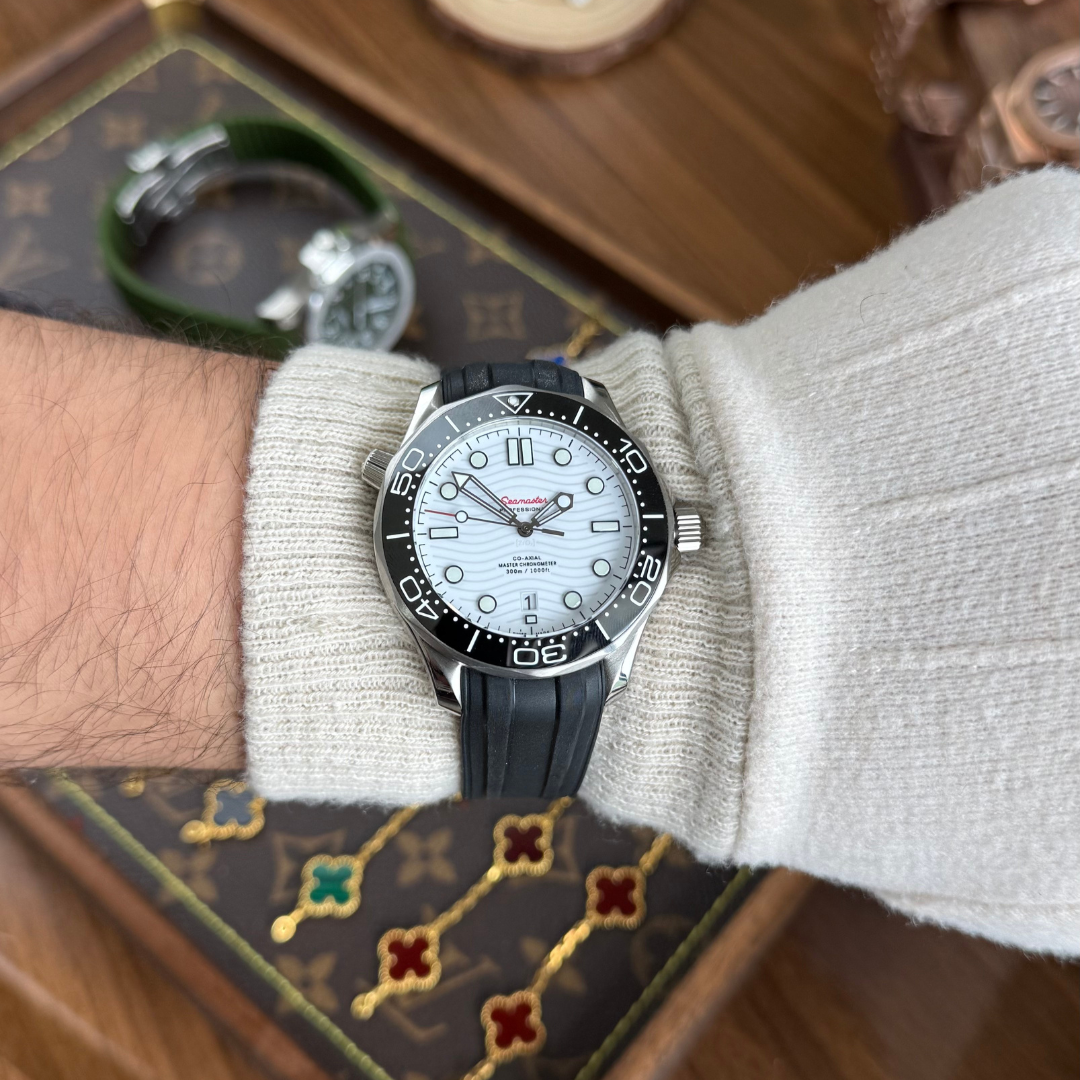 SEAMASTER | WHITE