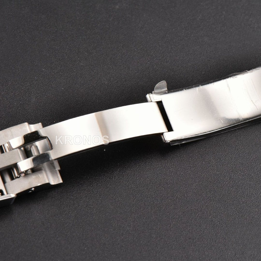 Daytona Ceramic Grey Dial Oysterflex - Authentic Movement