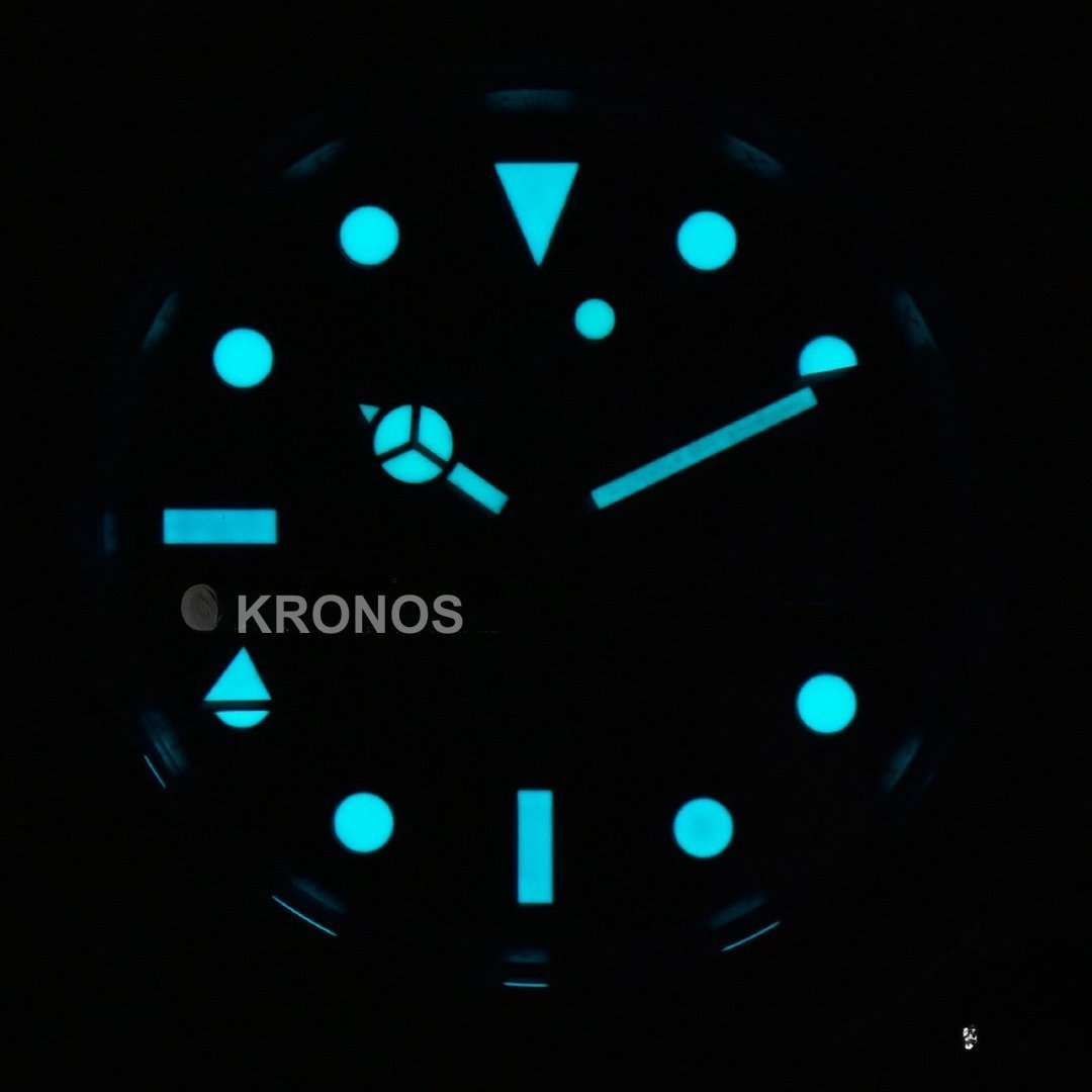 GMT Master II Bluered - Authentic Movement