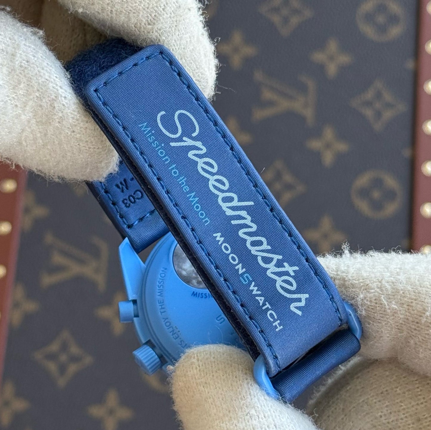 MOONPHASE | BLUE