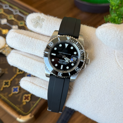 SUBMARINER | BLACK DATE