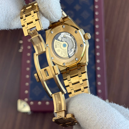 Royal Oak Gold – White Dial