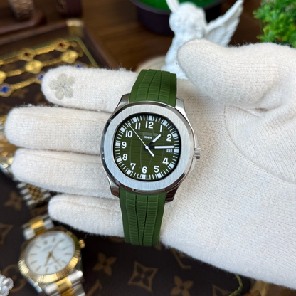 Aquanaut Steel – Green Dial Rubber Strap