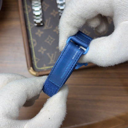 MOONPHASE | BLUE