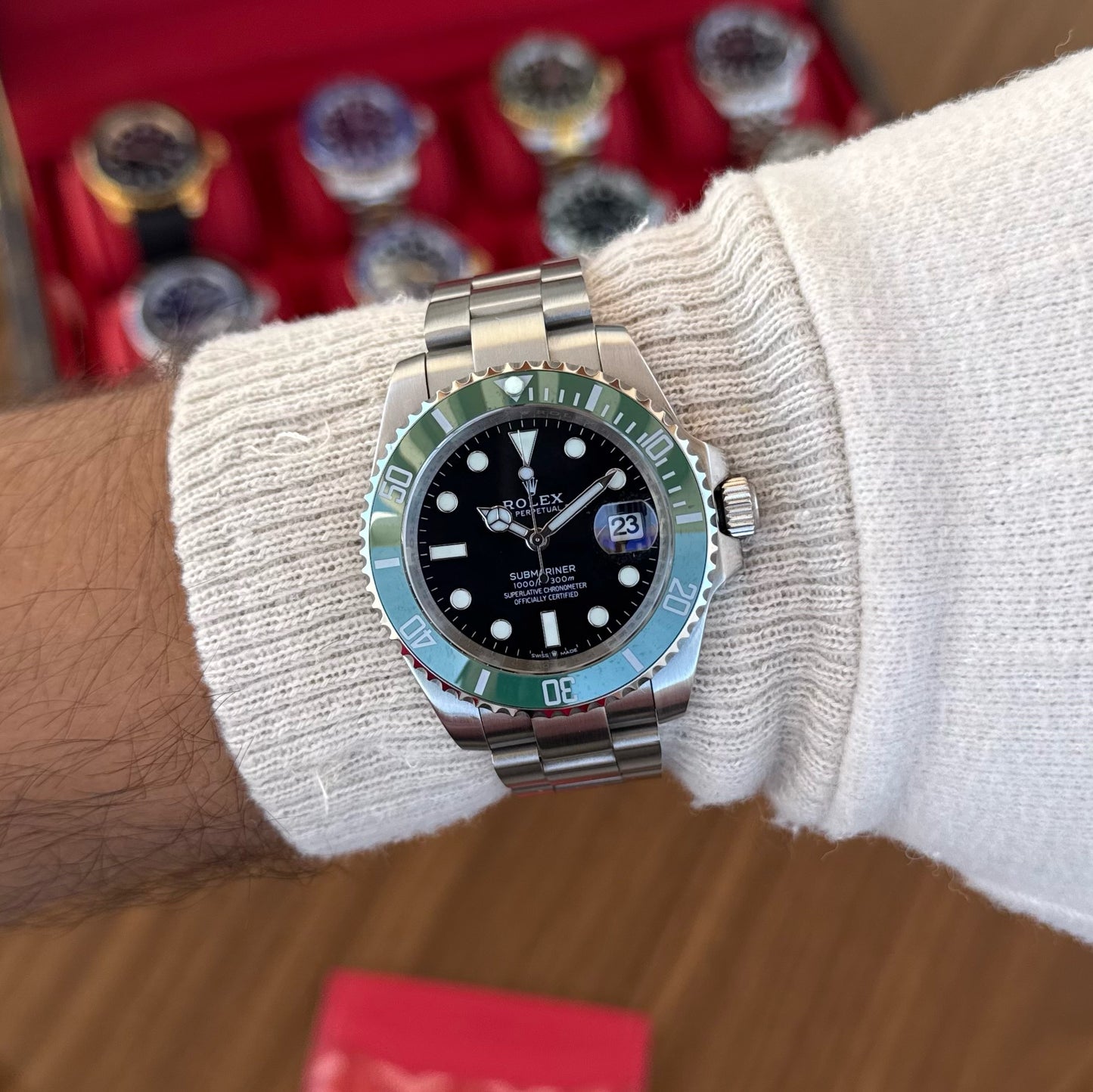 Submariner "Starbucks" Oystersteel – Black Dial Green Bezel Oyster Date Type Rolex