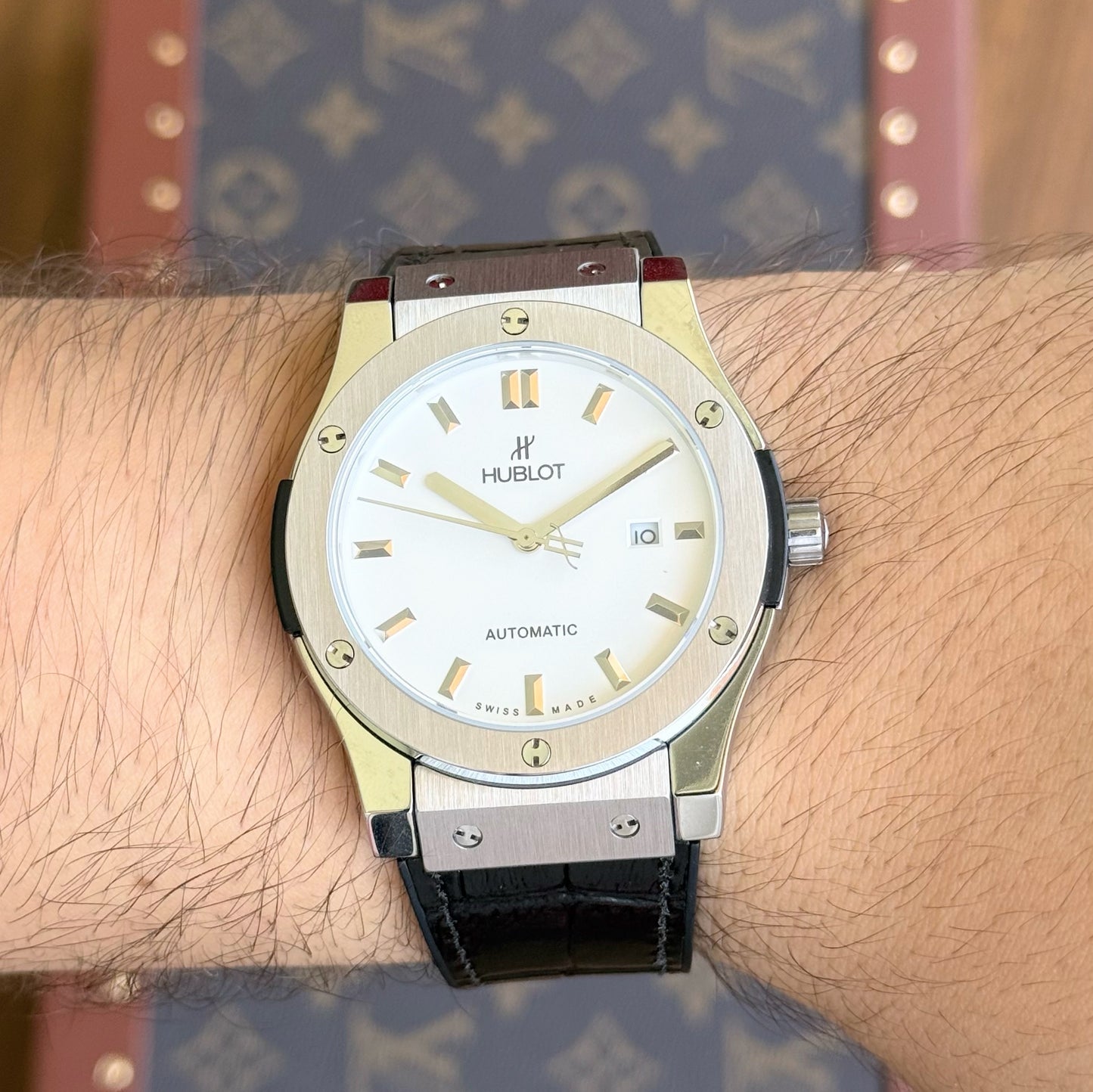 Classic Fusion Steel – White Dial Leather Strap Hublot Type