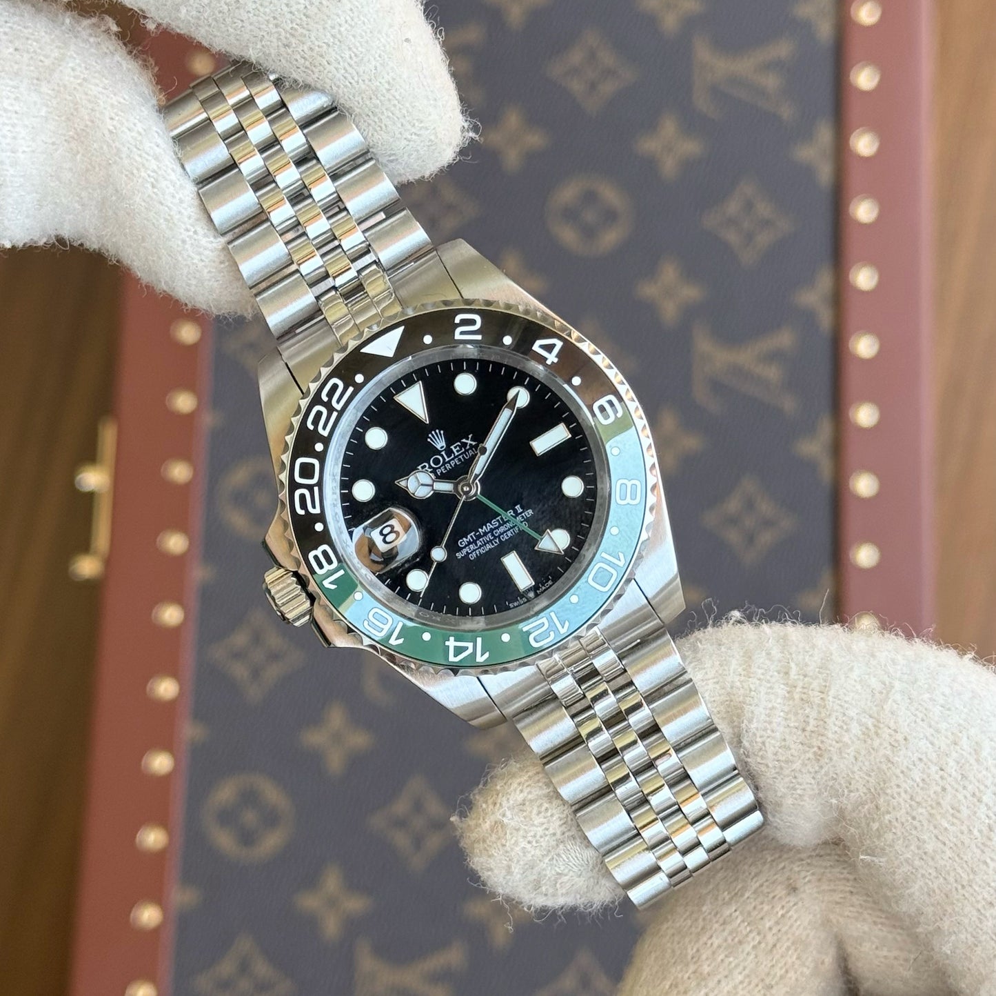GMT-Master II "Sprite" Oystersteel -  Black Dial Black & Green Bezel Jubilee