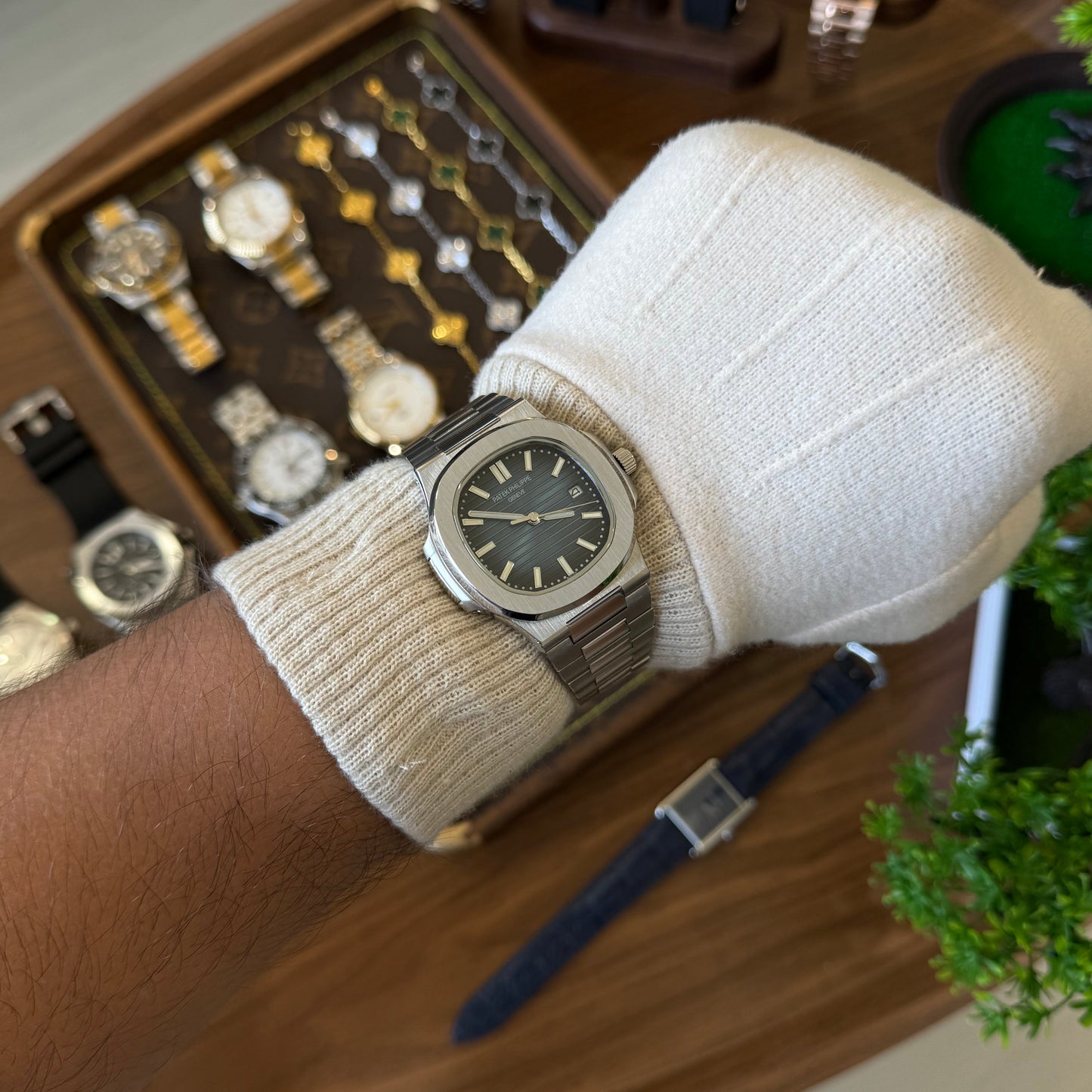 Nautilus Steel – Blue Dial Patek Type