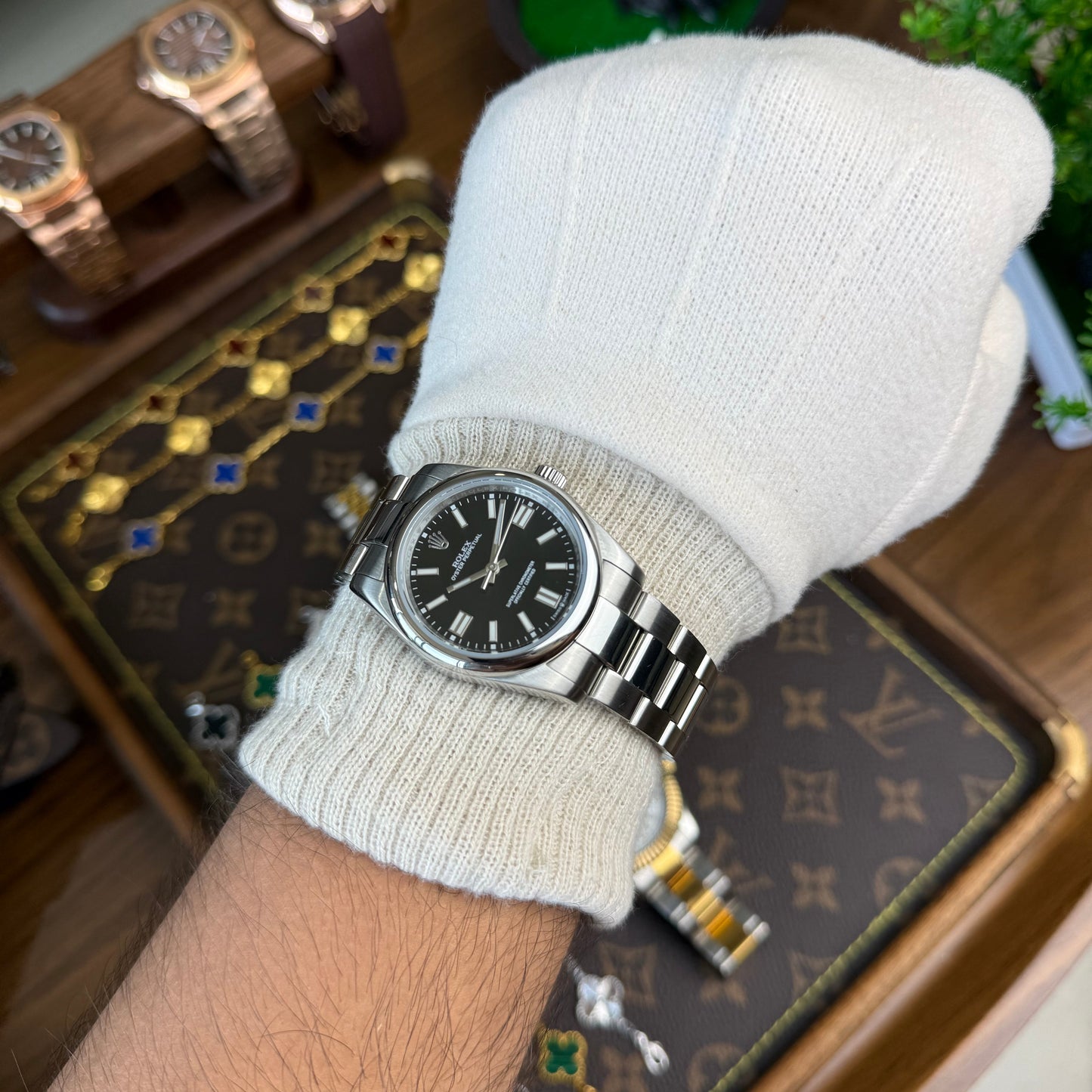 Oyster Perpetual Oystersteel - Black Dial Oyster Type Rolex