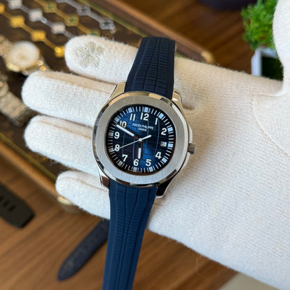 Aquanaut Steel – Blue Dial Rubber Strap