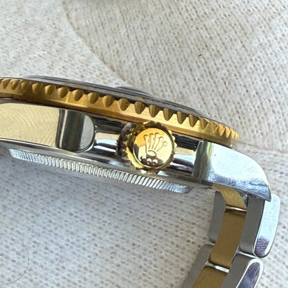 Submariner Rolesor – Black Dial Black Bezel Oyster Date Type Rolex