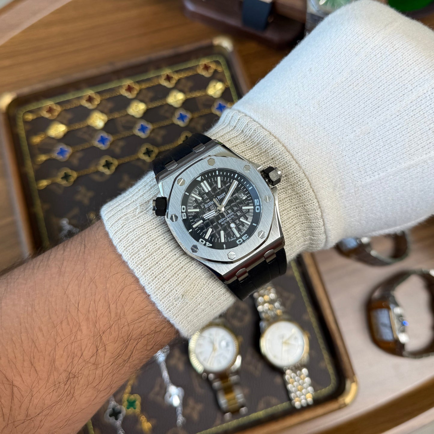 Royal Oak Offshore steel – Black Dial Rubber Strap Type AP