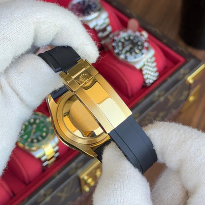 Yacht-Master Yellow Gold – Black Dial Oysterflex Tipo Rolex