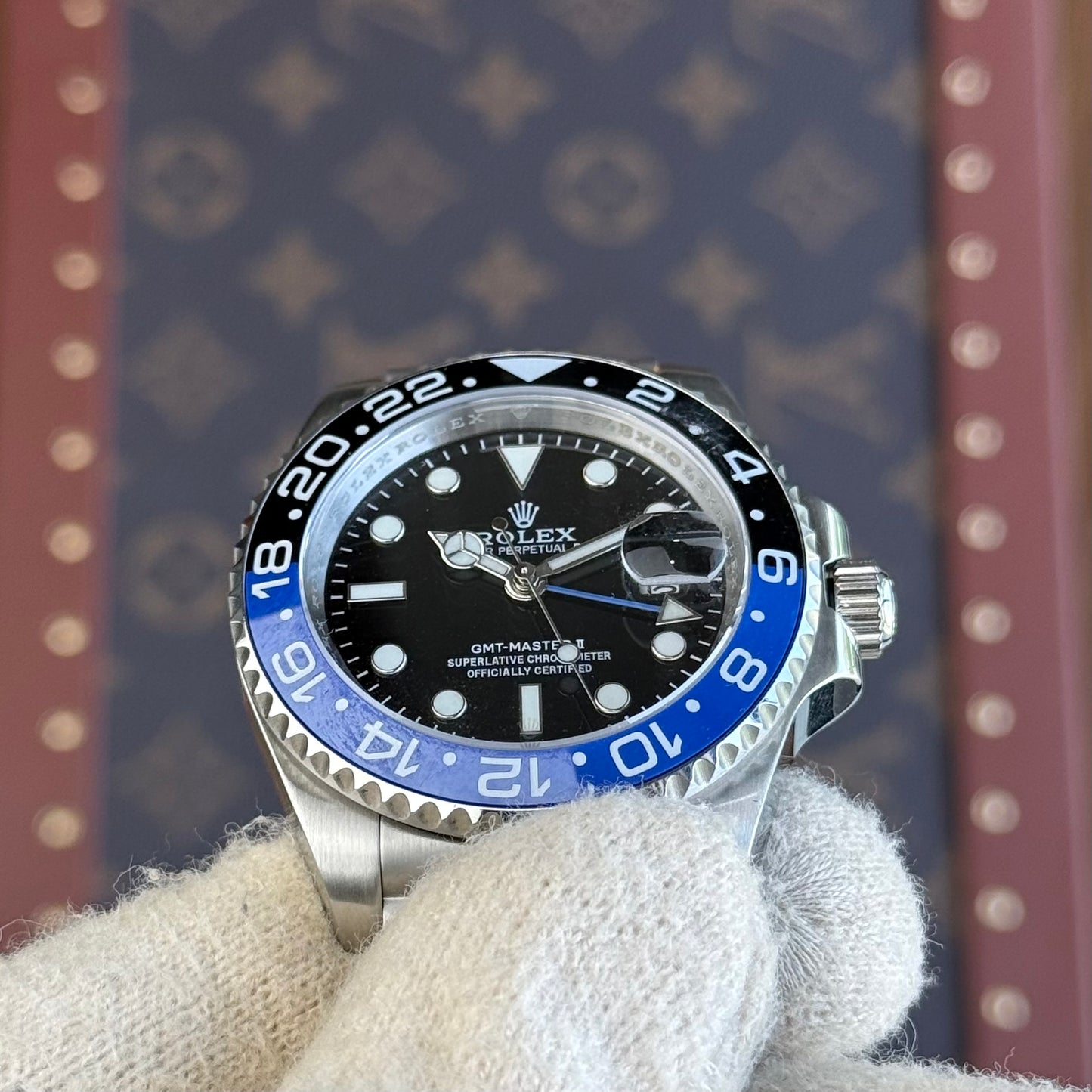 GMT-Master II "Batgirl" Oystersteel -  Black Dial Blue & Black Bezel Jubilee