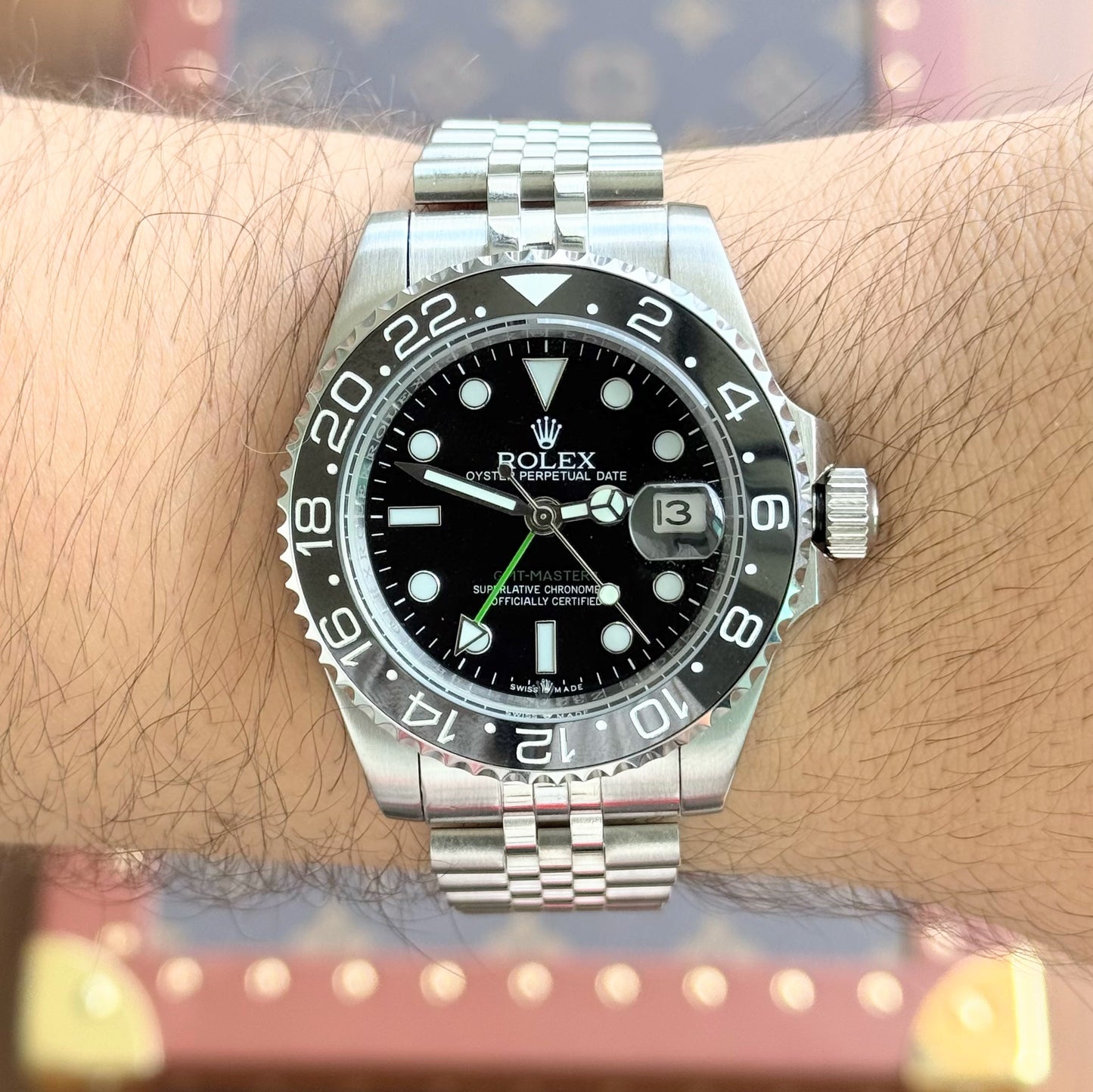 GMT-Master II Oystersteel - Black Dial Black Bezel Jubilee Type Rolex