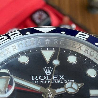 GMT-Master II "Pepsi" Oystersteel - Black Dial Blue & Red Bezel Jubilee Type Rolex