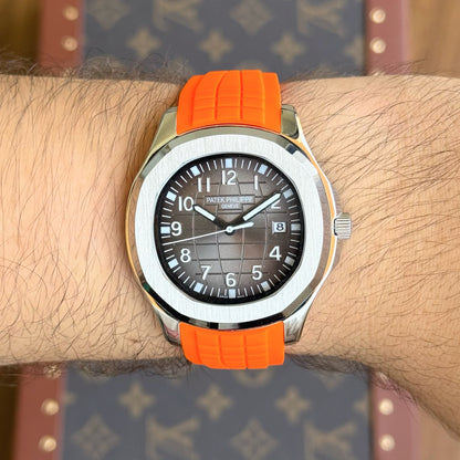 Aquanaut Steel – Orange Dial Rubber Strap Type Patek