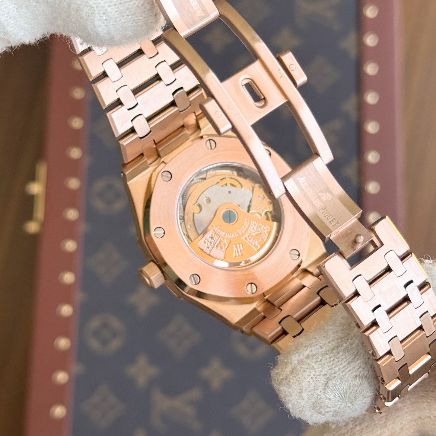 Royal Oak Rose Gold – Black Dial