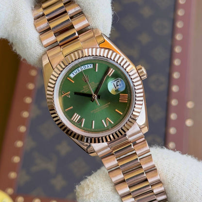 Day-Date Everose Gold – Olive Dial President Type Rolex