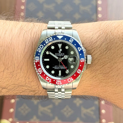 GMT-Master II "Pepsi" Oystersteel -  Black Dial Blue & Red Bezel Jubilee