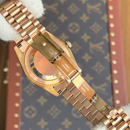 Day-Date Everose Gold – Chocolate Dial President