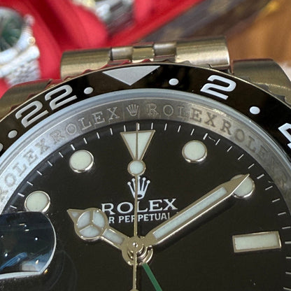 GMT-Master II Oystersteel - Black Dial Black Bezel Jubilee Type Rolex