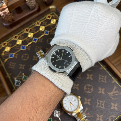 Classic Fusion Steel – Black Dial Leather Strap Tipo Hublot