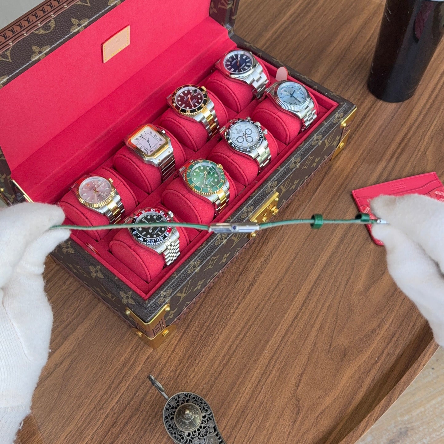 Tank Steel – Green Minimal Dial Leather Strap Type Cartier