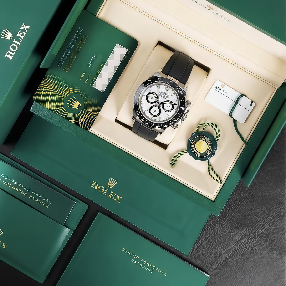 Daytona Oystersteel – White Dial Oysterflex
