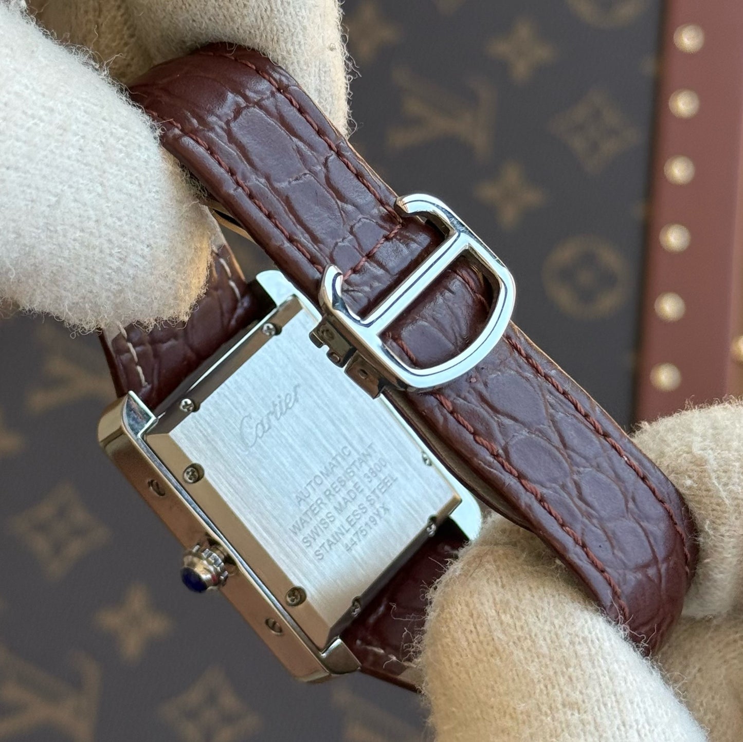 Tank Steel – White Dial Vine Leather Strap