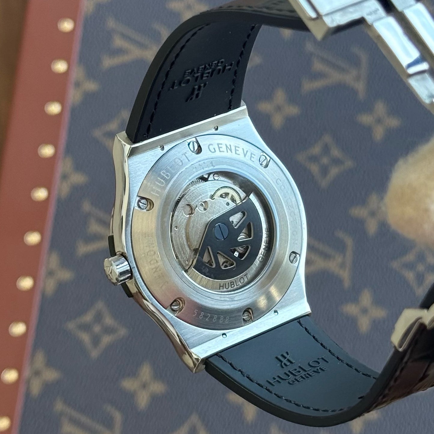 Classic Fusion Steel – Black Dial Leather Strap