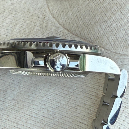 Submariner "Hulk" Oystersteel – Green Dial Green Bezel Oyster Date Type Rolex