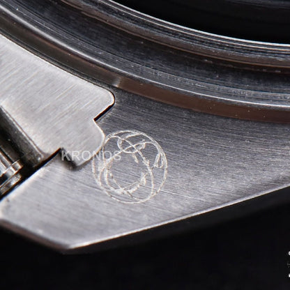 Aqua Terra 150m 41mm Dark Blue Dial Silver Hand Silver Markers A8900 - Authentic Movement