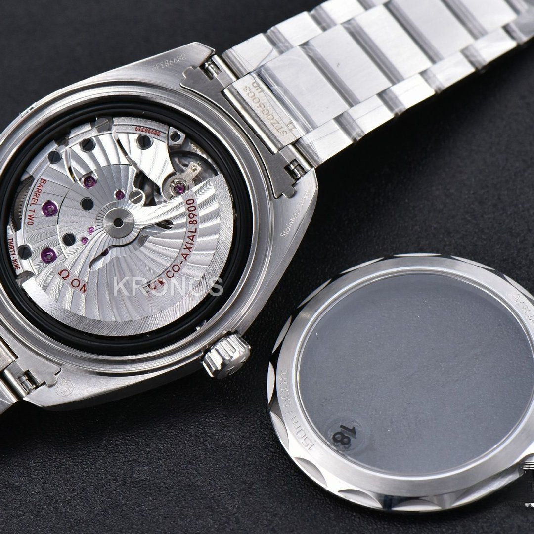 Aqua Terra 150m 41mm Dark Blue Dial Silver Hand Silver Markers A8900 - Authentic Movement