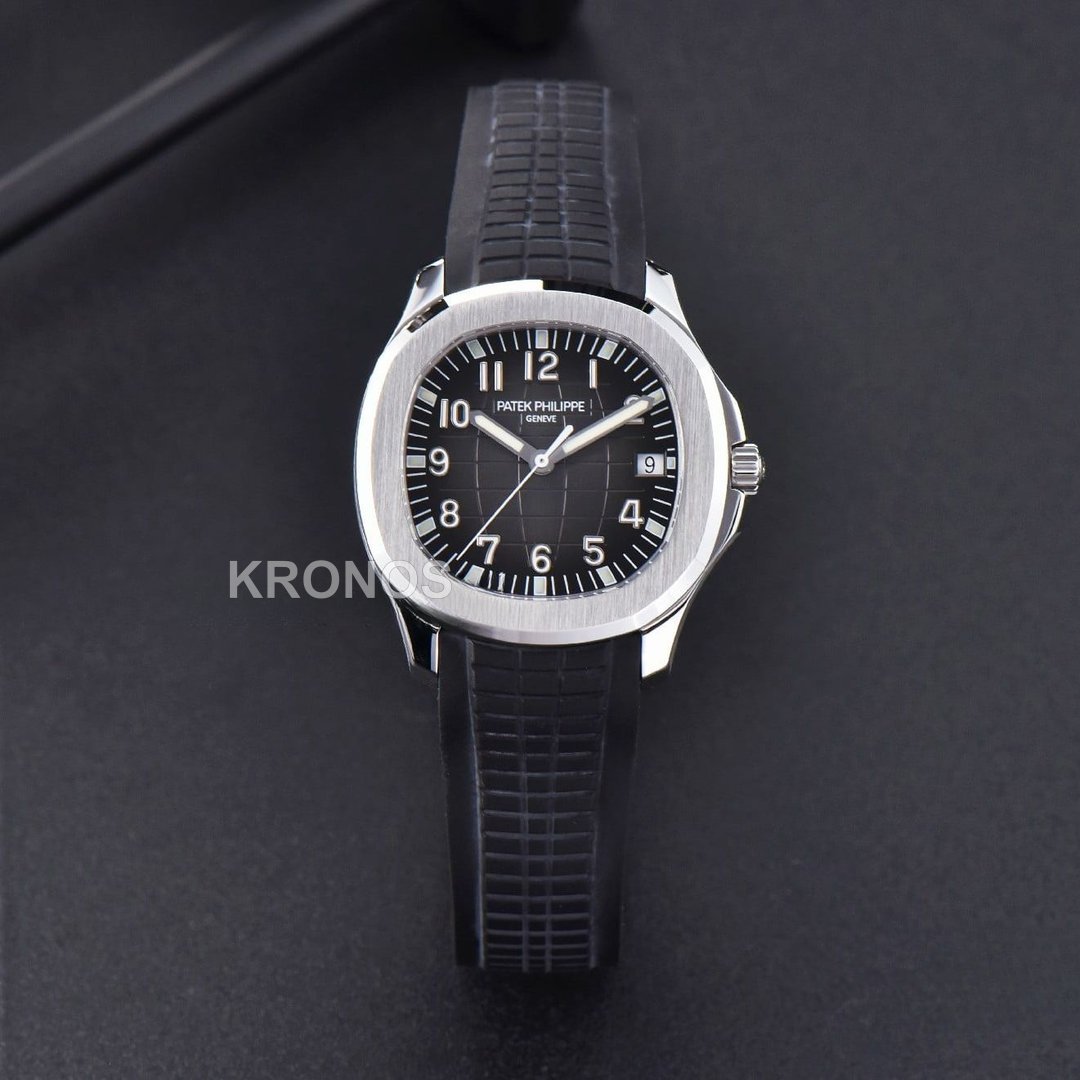 Aquanaut 40mm Black Dial Black - Authentic Movement