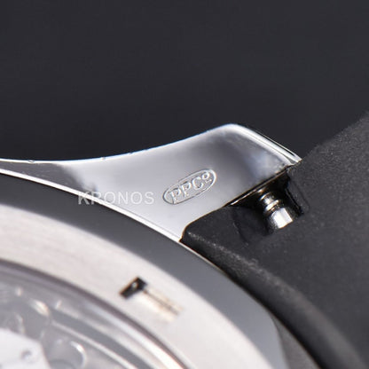Aquanaut 40mm Black Dial Black - Authentic Movement