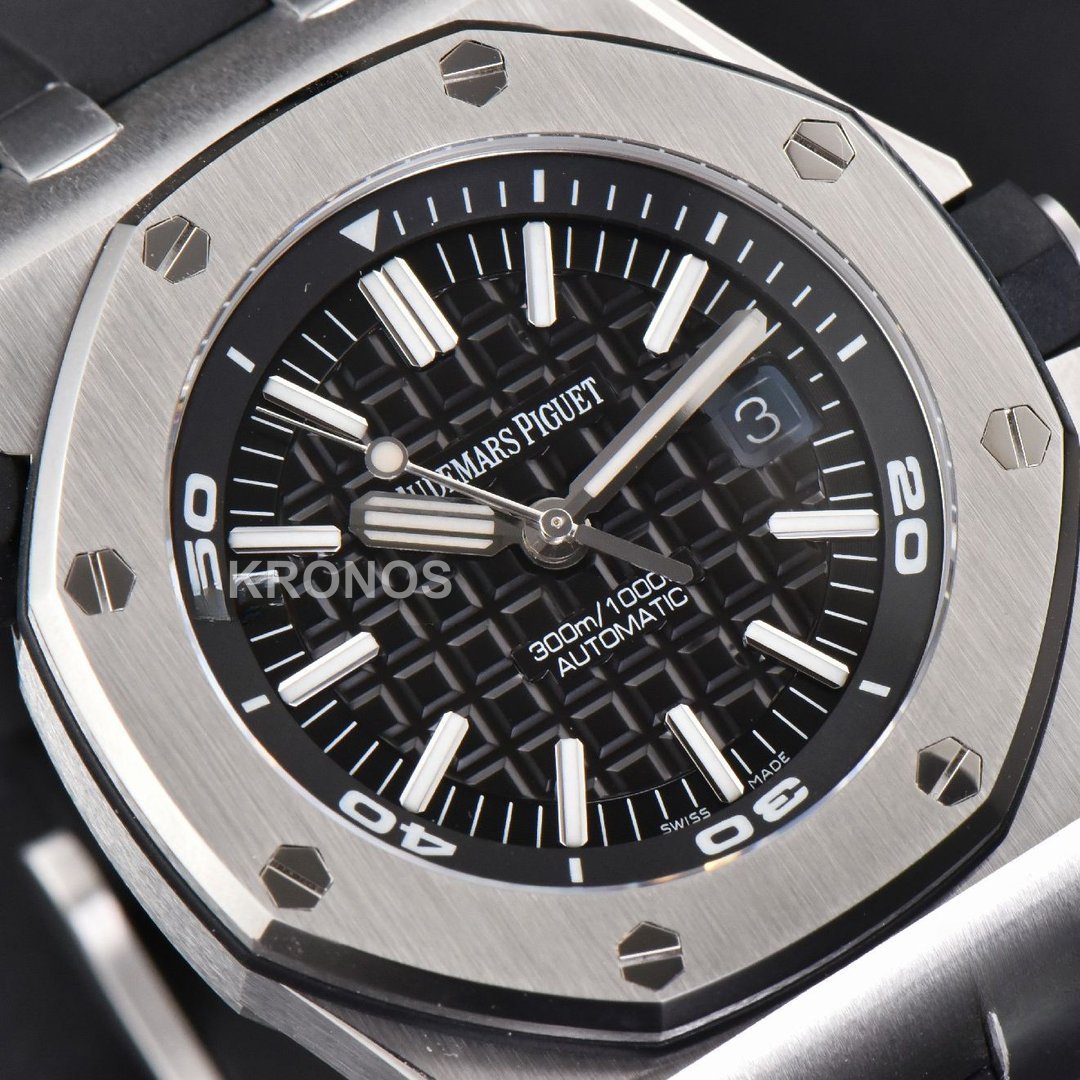 Royal Oak Offshore Diver 42mm Black Dial Black - Authentic Movement