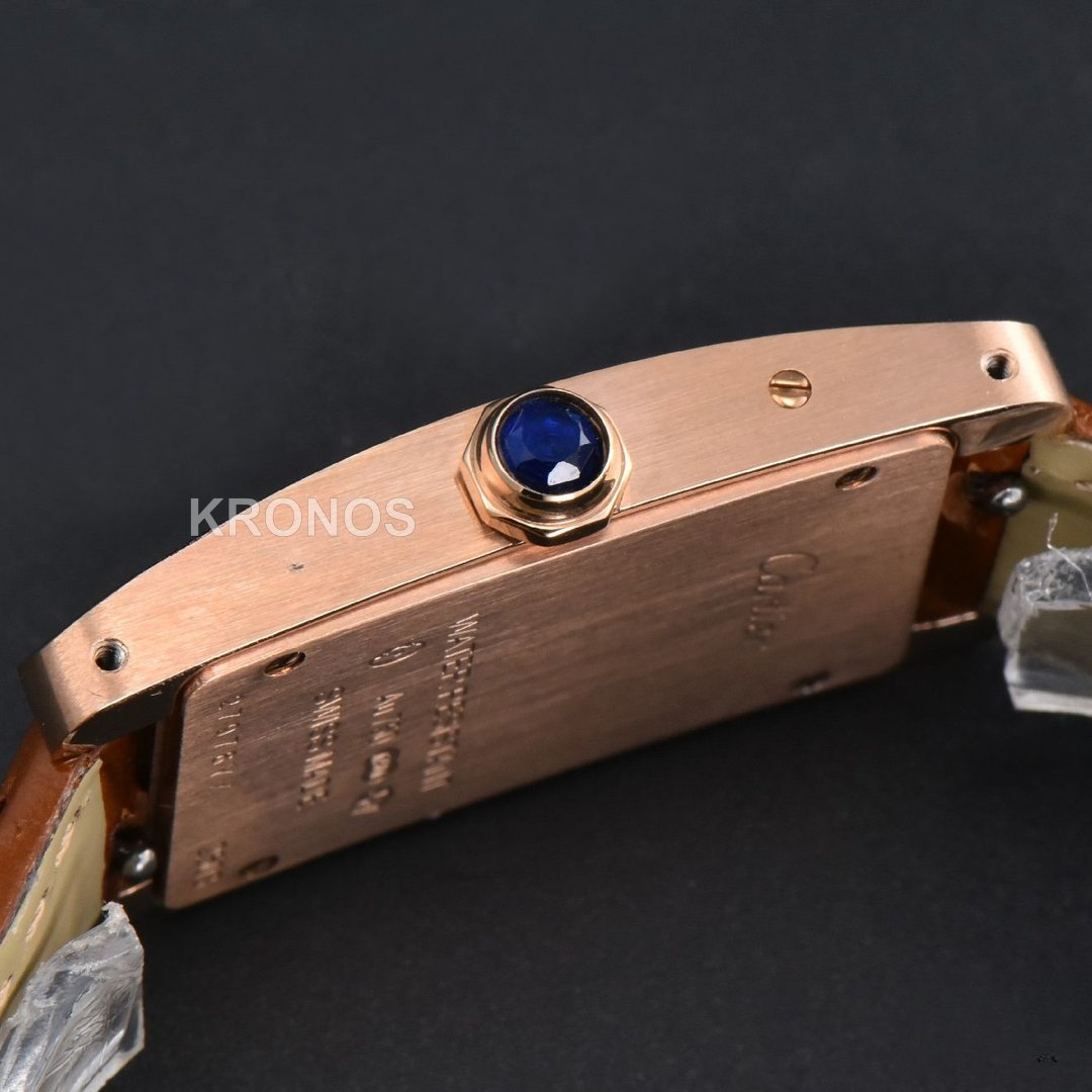 Tank Américaine Small 35.8mmx19mm Brown Quartz - Authentic Movement