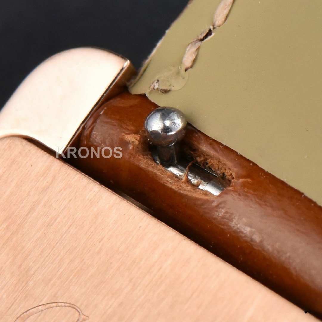 Tank Américaine Small 35.8mmx19mm Brown Quartz - Authentic Movement