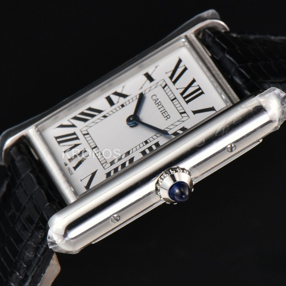 Tank Must Large 33.7×25.5mm White Dial Black Quartz - Authentic Movement