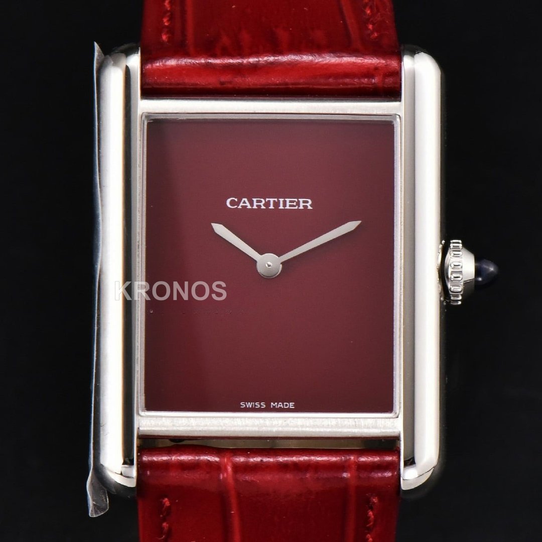 Tank Must Large 33.7×25.5mm Red Dial Red Quartz - Authentic Movement