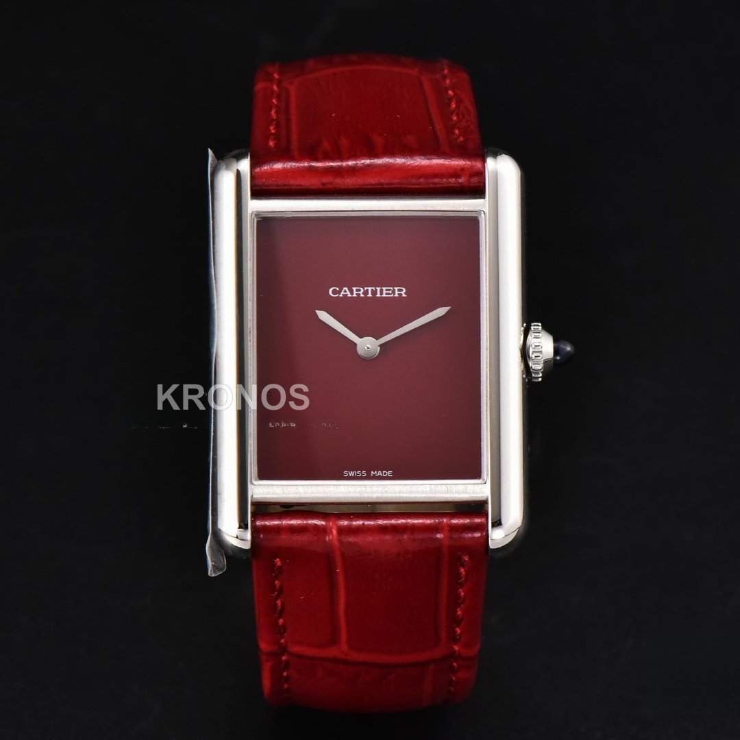 Tank Must Large 33.7×25.5mm Red Dial Red Quartz - Authentic Movement