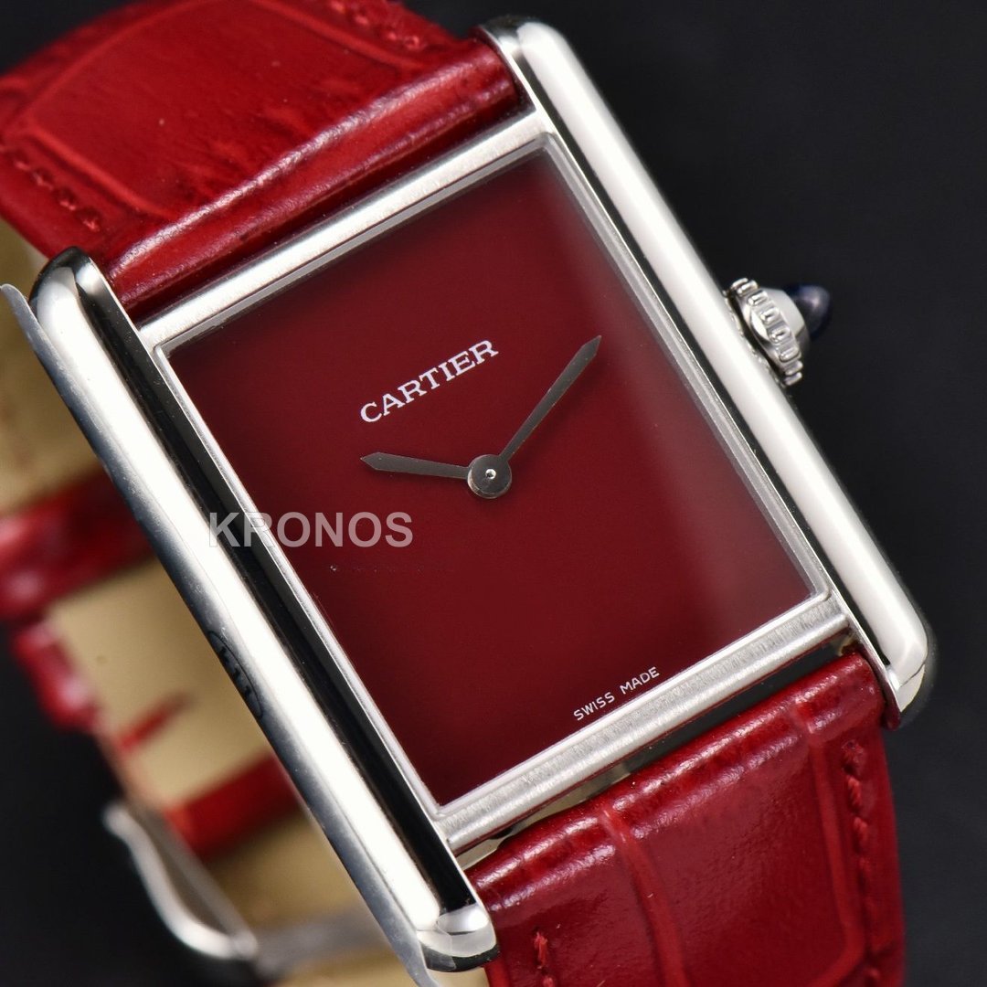 Tank Must Large 33.7×25.5mm Red Dial Red Quartz - Authentic Movement