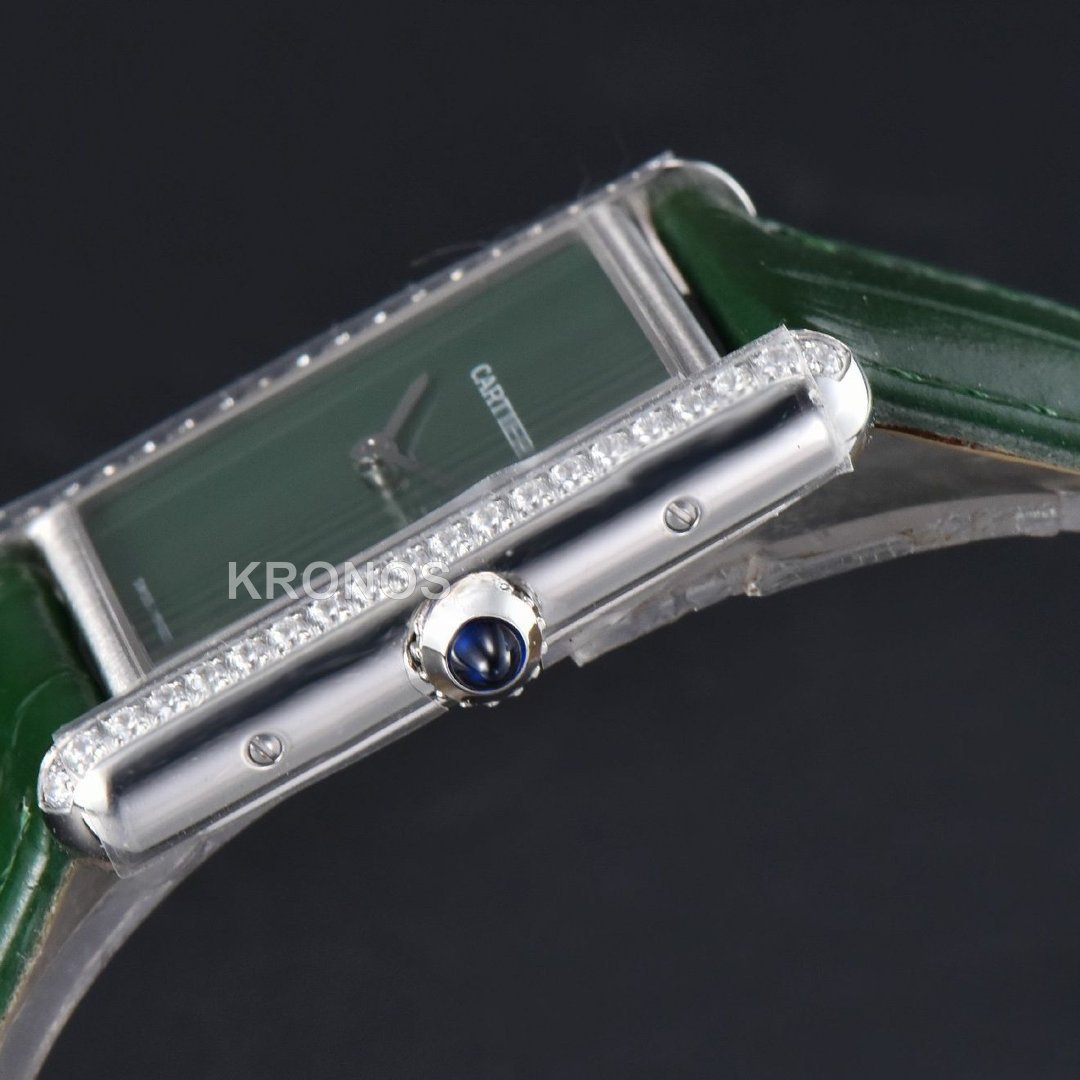 Tank Must Large 33.7×25.5mm Diamond Green Dial Green Quartz - Authentic Movement
