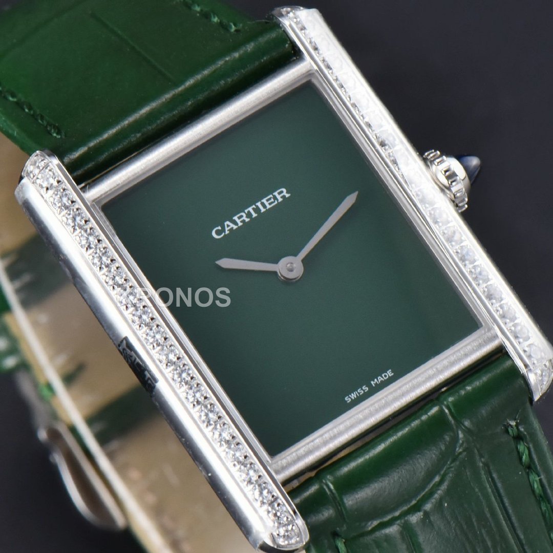 Tank Must Large 33.7×25.5mm Diamond Green Dial Green Quartz - Authentic Movement