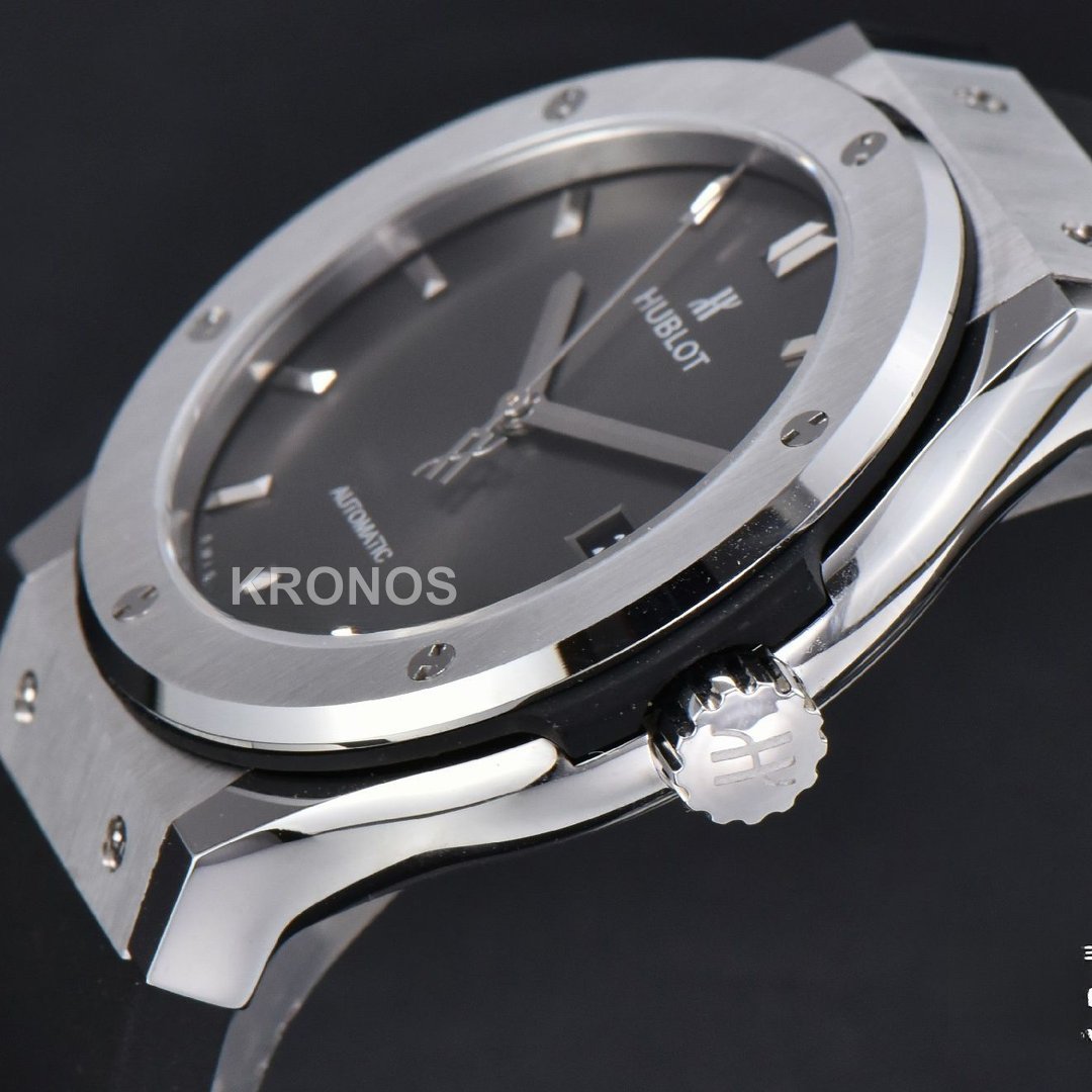 Classic Fusion 42mm Jj+f Black Dial Black A1110 - Authentic Movement